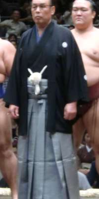 Kaiketsu Masateru, Japanese sumo wrestler (Ozeki) and executive, dies at age 66